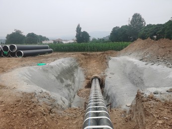 非開挖管道內(nèi)襯修復